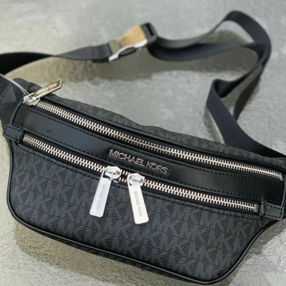 MICHAEL KORS KENLY WAIST FANNY BELT BAG$298